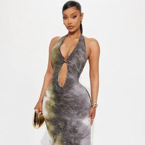 Raelynn Halter Maxi Dress